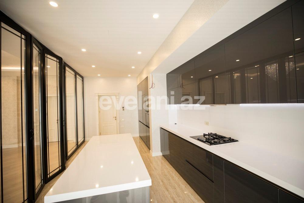 Satılır, yeni tikili, 3 otaqlı, 165 m², Bakı, Nəsimi r, 28 may m.