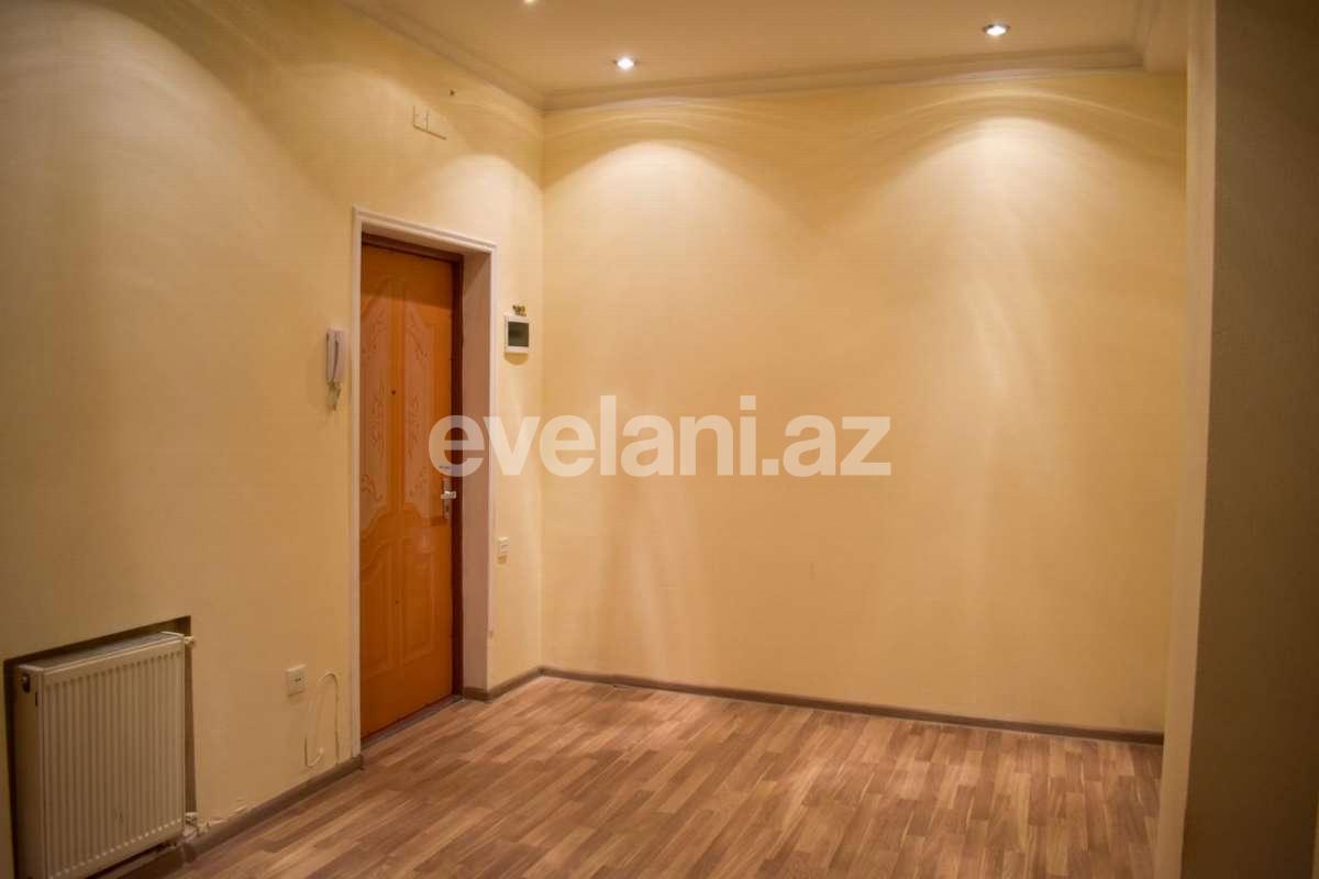 Satılır, yeni tikili, 2 otaqlı, 81 m², Bakı, Binəqədi r, 8-ci mikrorayon q, Azadlıq prospekti m.