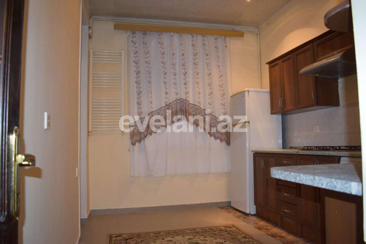 Satılır, yeni tikili, 2 otaqlı, 81 m², Bakı, Binəqədi r, 8-ci mikrorayon q, Azadlıq prospekti m.