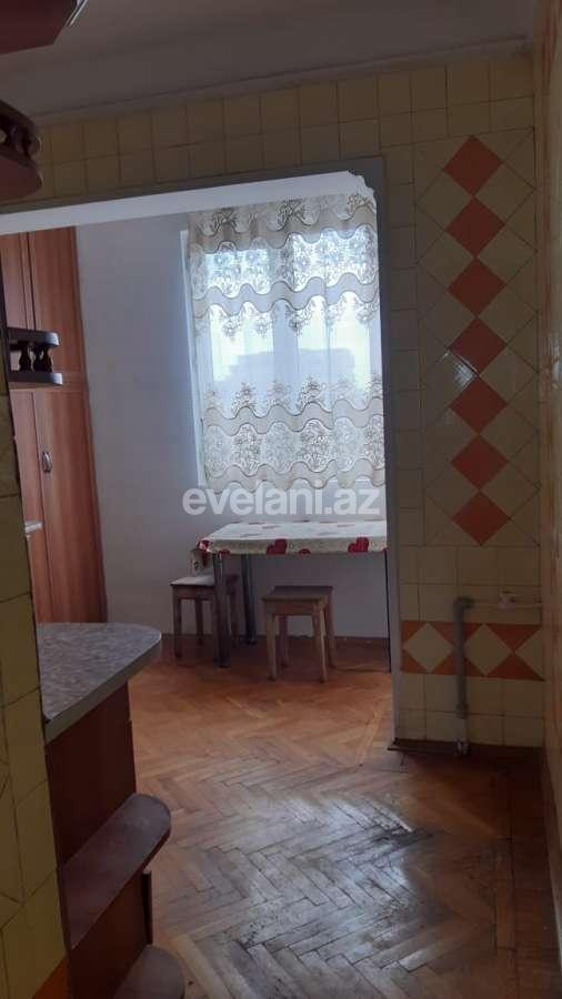 Satılır, köhnə tikili, 4 otaqlı, 90 m², Bakı, Yasamal r, Yasamal q, İnşaatçılar m.