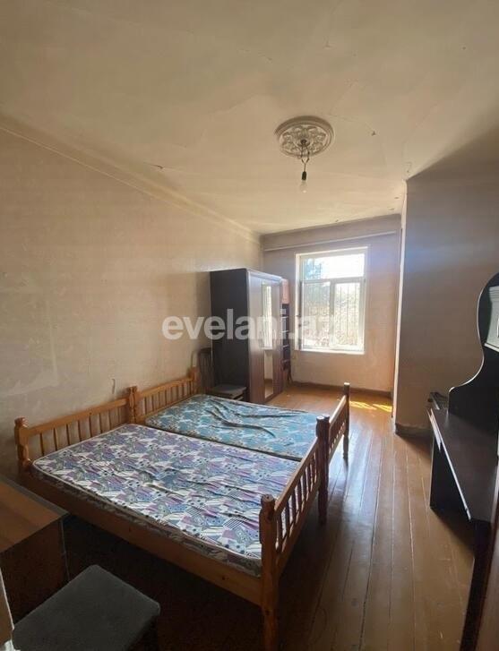 Kirayə verilir, köhnə tikili, 2 otaqlı, 60 m², Bakı, Nizami r, Neftçilər m.