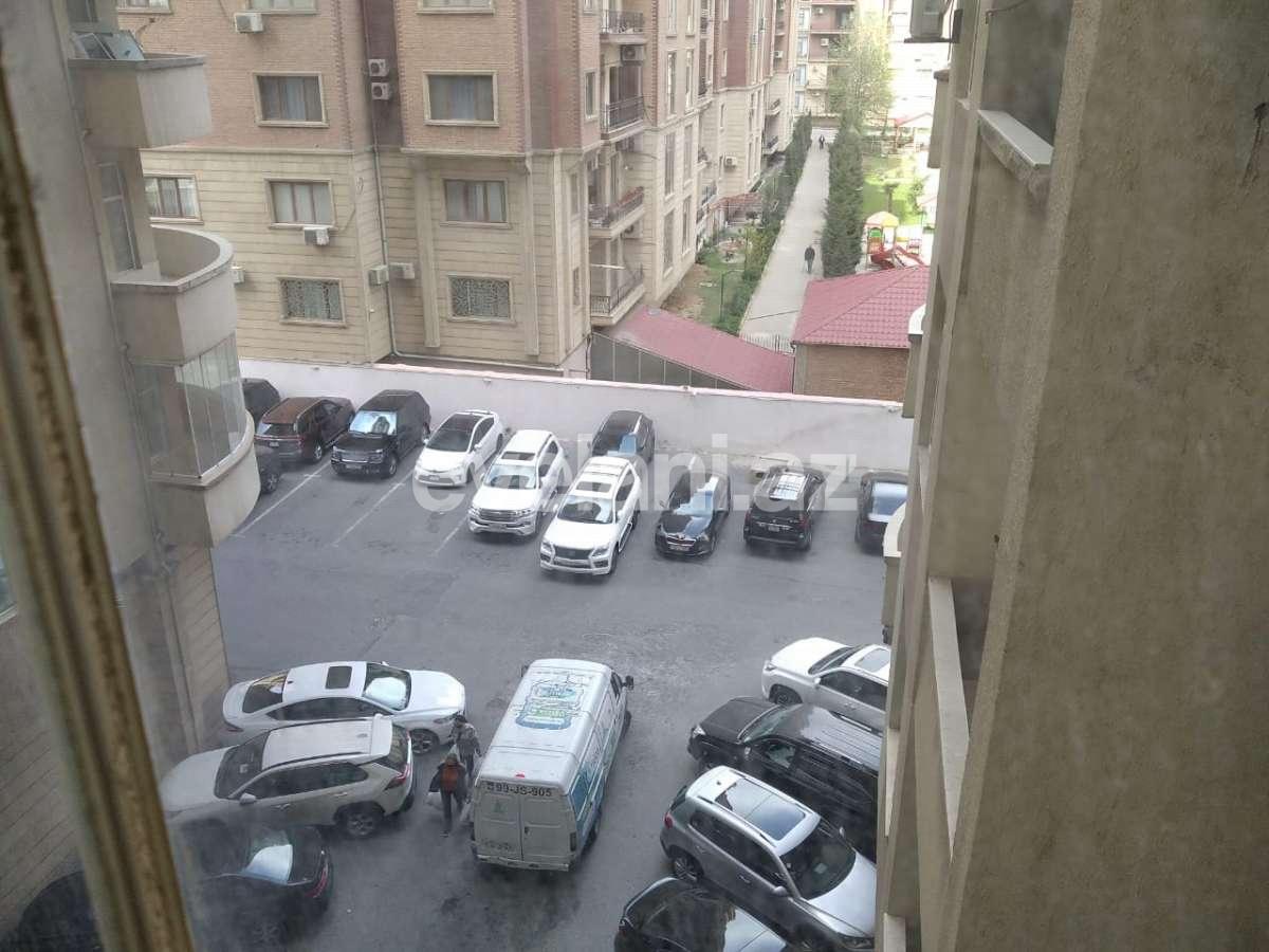 Satılır, yeni tikili, 4 otaqlı, 200 m², Bakı, Binəqədi r, Gənclik m.