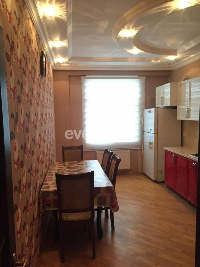 Satılır, yeni tikili, 3 otaqlı, 110 m², Bakı, Nəsimi r, 3-cü mikrorayon q, Memar Əcəmi m.