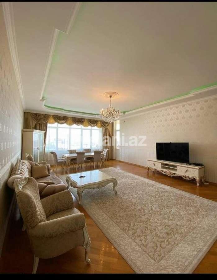 Satılır, yeni tikili, 4 otaqlı, 201 m², Bakı, Yasamal r, Yasamal q, Elmlər Akademiyası m.