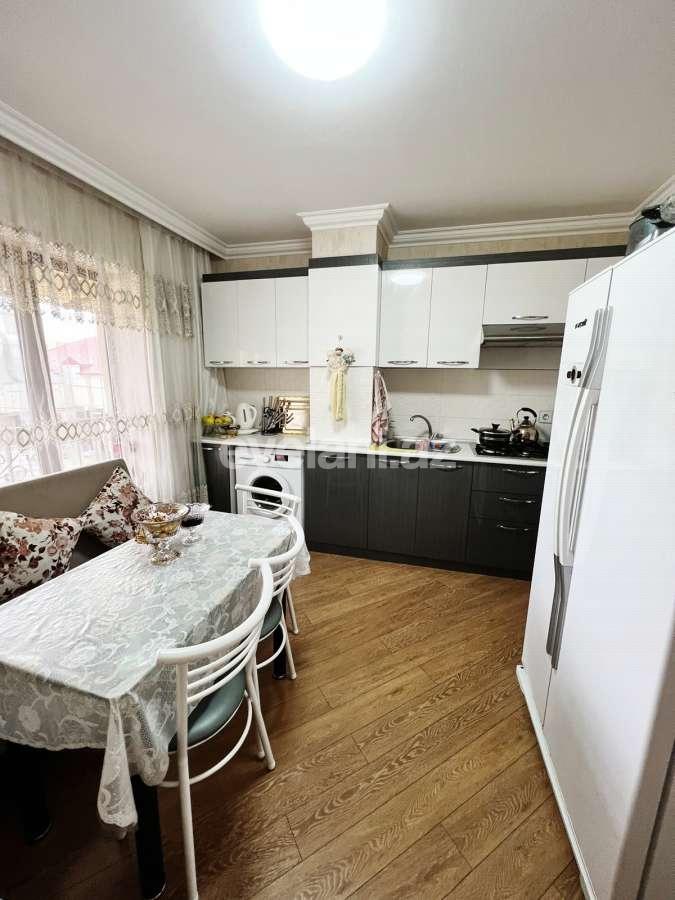 Satılır, yeni tikili, 2 otaqlı, 62 m², Bakı, Binəqədi r, 8-ci mikrorayon q, Azadlıq prospekti m.