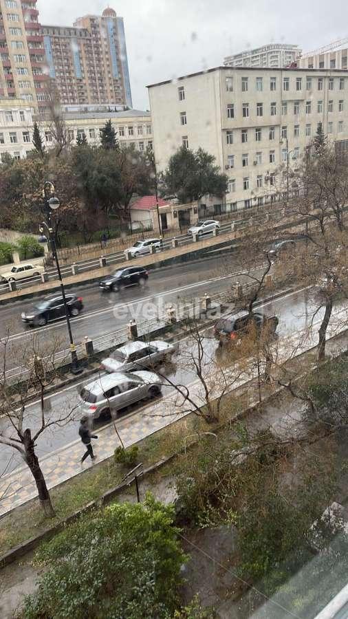 Kirayə verilir, köhnə tikili, 2 otaqlı, 65 m², Bakı, Nərimanov r, Nəriman Nərimanov m.