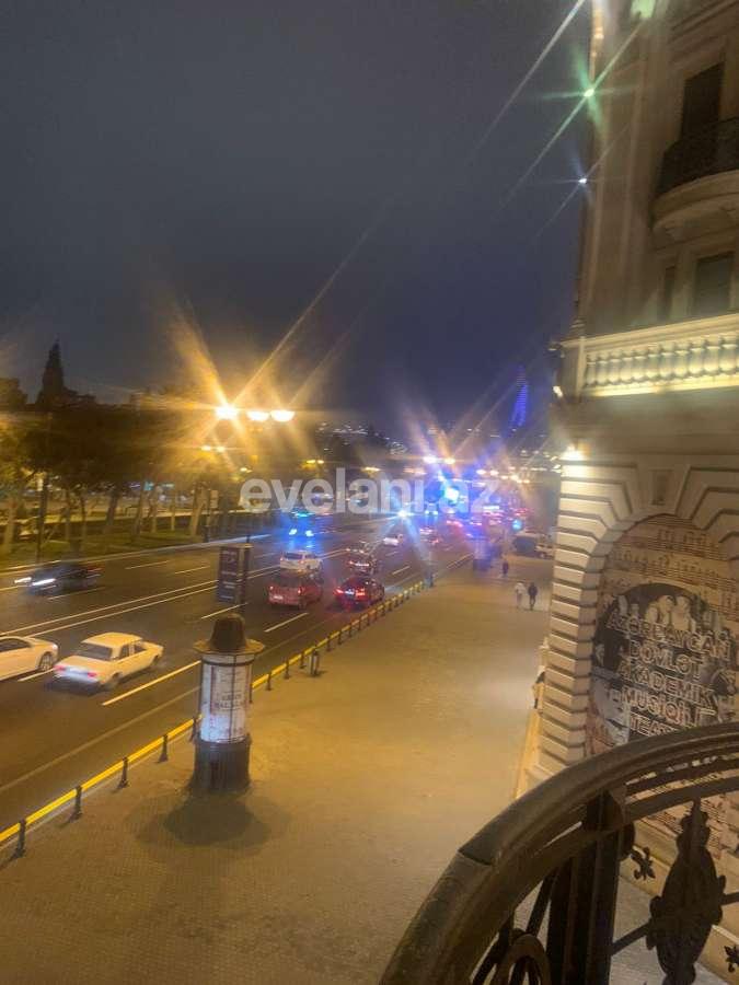 Kirayə verilir, yeni tikili, 4 otaqlı, 220 m², Bakı, Səbail r, Memar Əcəmi m.