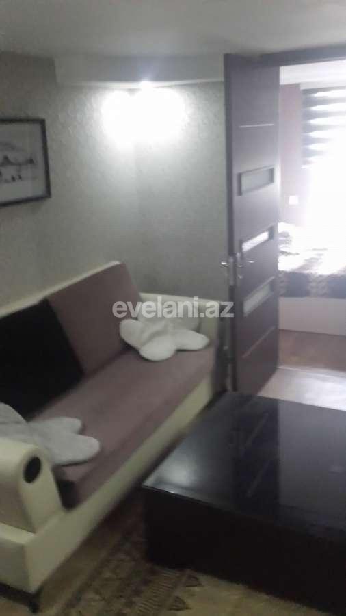 Сдаётся, вторичка, 3-комнаты, 76 m², Баку, Сабаильский r.