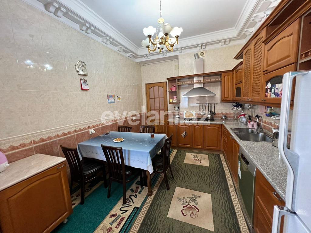 Satılır, yeni tikili, 4 otaqlı, 170 m², Bakı, Nəsimi r, 28 may m.