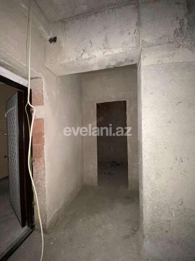 Satılır, yeni tikili, 2 otaqlı, 70 m², Bakı, Binəqədi r, 8-ci mikrorayon q, Memar Əcəmi m.