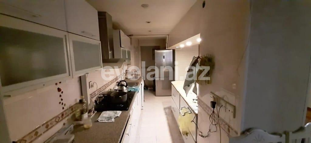 Sale, old building, 7 room, 185 m², Baku, Nasimi r, 28 may m.