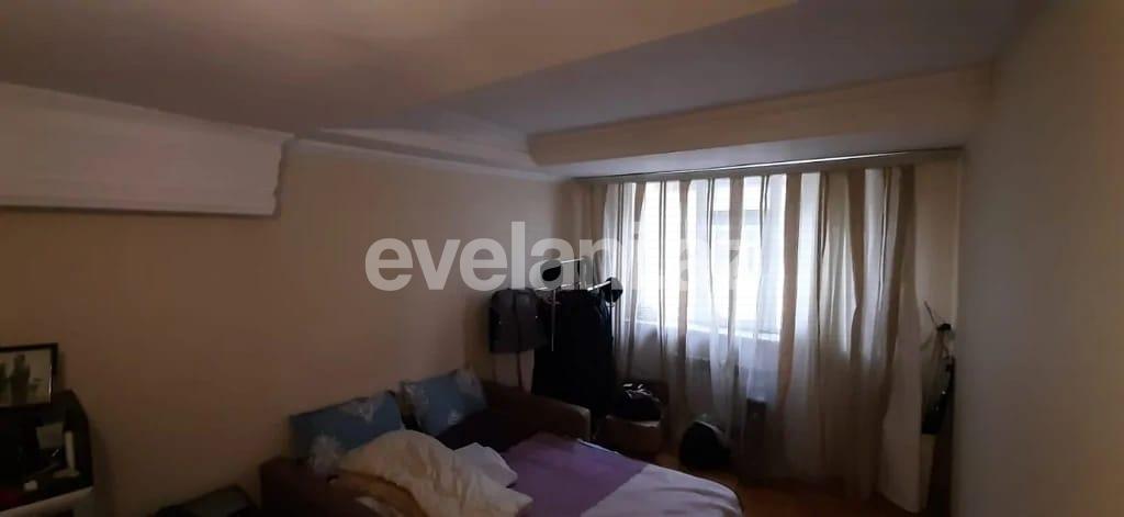 Sale, old building, 7 room, 185 m², Baku, Nasimi r, 28 may m.