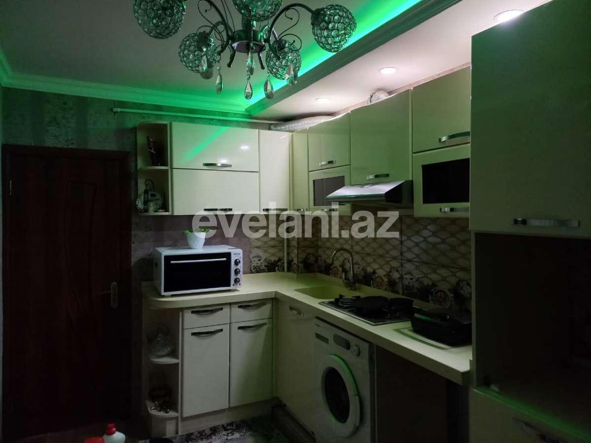 Satılır, köhnə tikili, 2 otaqlı, 60 m², Bakı, Binəqədi r, Biləcəri q.