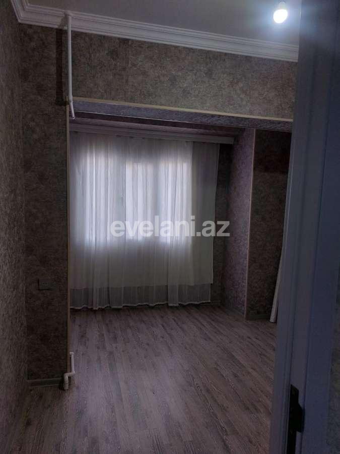 Satılır, köhnə tikili, 2 otaqlı, 49.99 m², Bakı, Binəqədi r, 9-cu mikrorayon q, Azadlıq prospekti m.