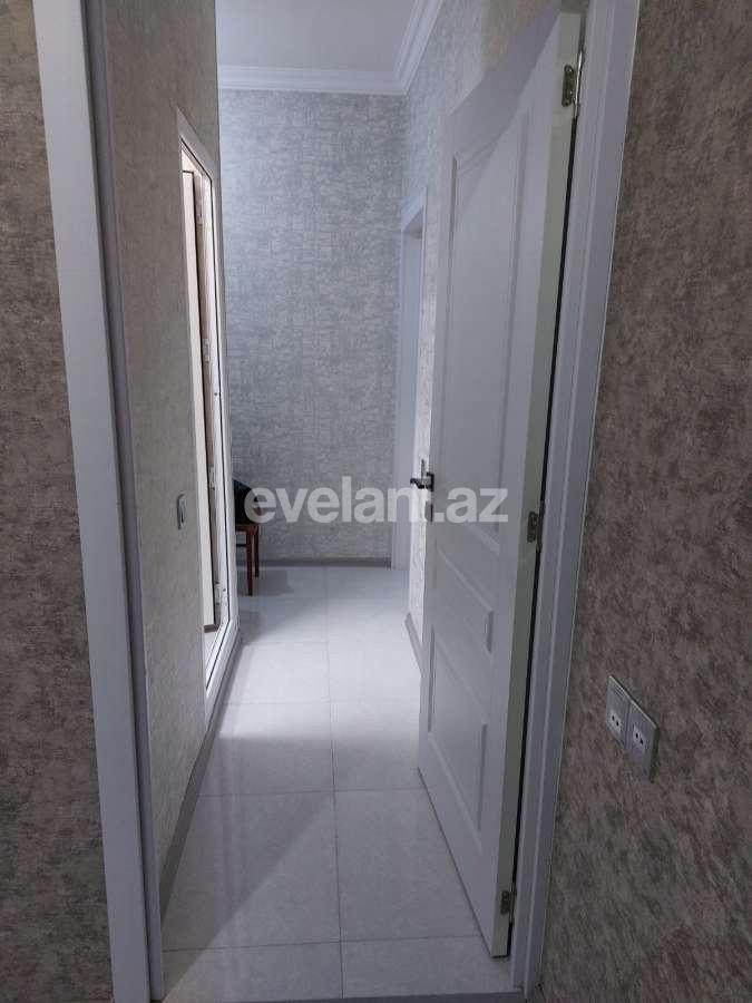 Satılır, köhnə tikili, 2 otaqlı, 49.99 m², Bakı, Binəqədi r, 9-cu mikrorayon q, Azadlıq prospekti m.