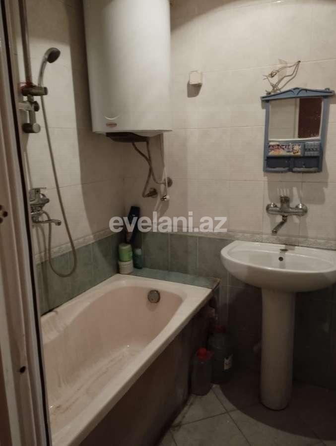 Satılır, köhnə tikili, 2 otaqlı, 60 m², Bakı, Binəqədi r, 9-cu mikrorayon q, Avtovağzal m.