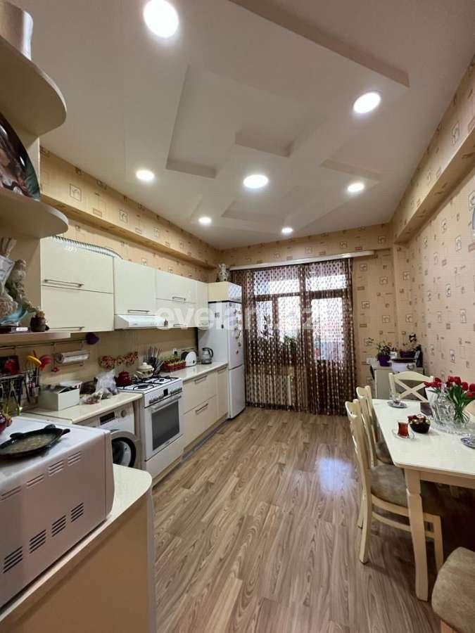 Kirayə verilir, köhnə tikili, 3 otaqlı, 95 m², Bakı, Nərimanov r, Nəriman Nərimanov m.