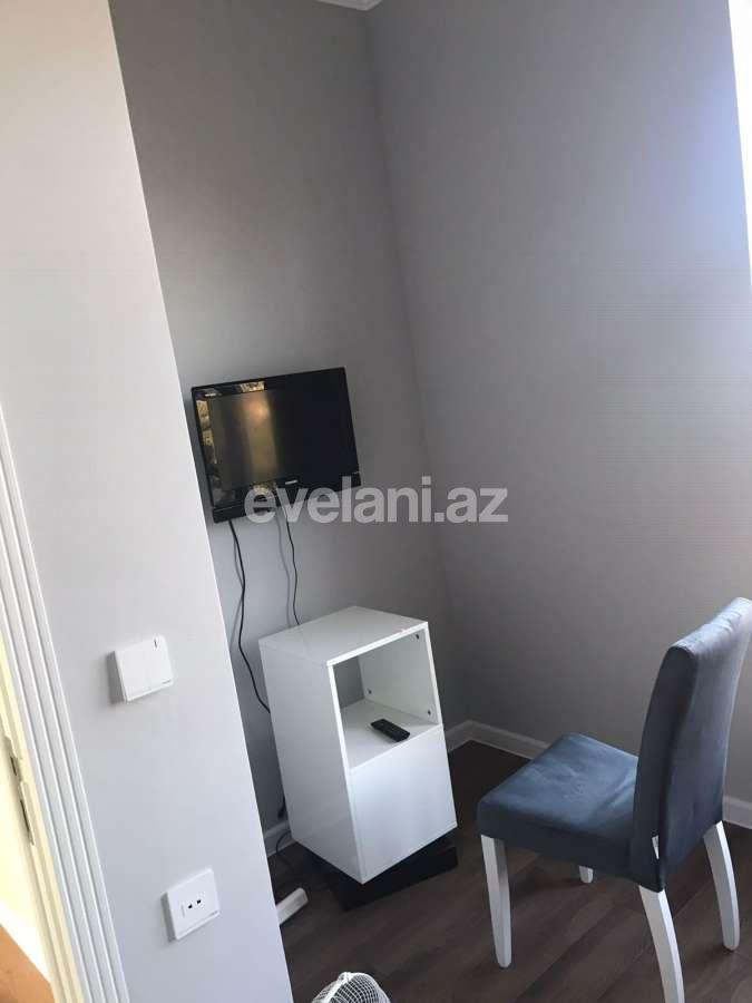 Satılır, həyət evi / bağ, 4 otaqlı, 240 m², Bakı, Abşeron r, Novxanı q.