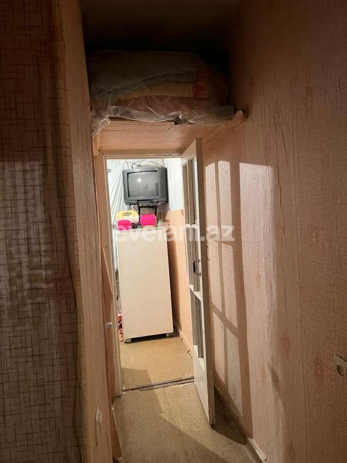 Sale, old building, 1 room, 32.5 m², Baku, Yasamal r, Yasamal d, Elmlar Akademiyası m.