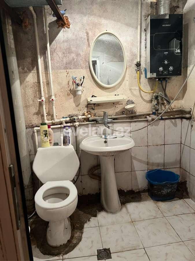 Sale, old building, 1 room, 32.5 m², Baku, Yasamal r, Yasamal d, Elmlar Akademiyası m.