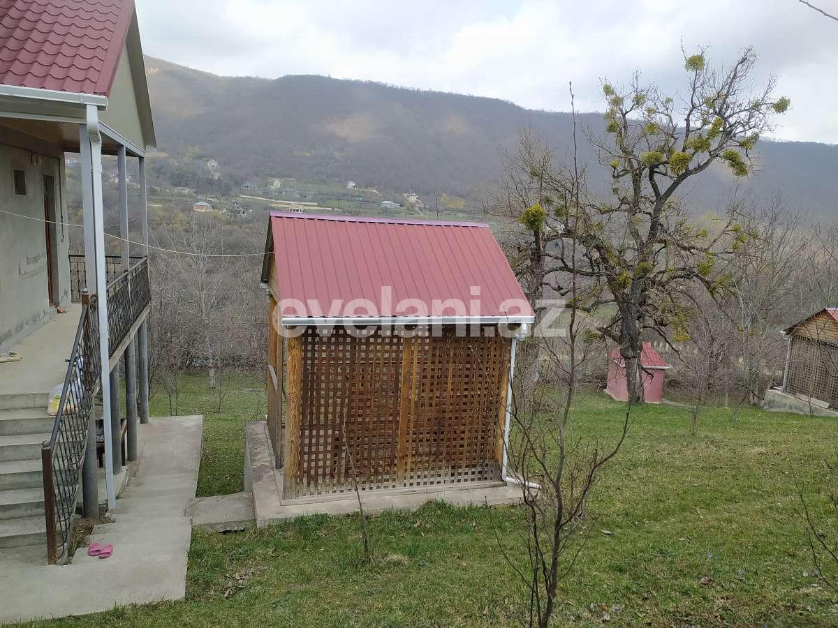 Satılır, həyət evi / bağ, 4 otaqlı, 180 m², Quba