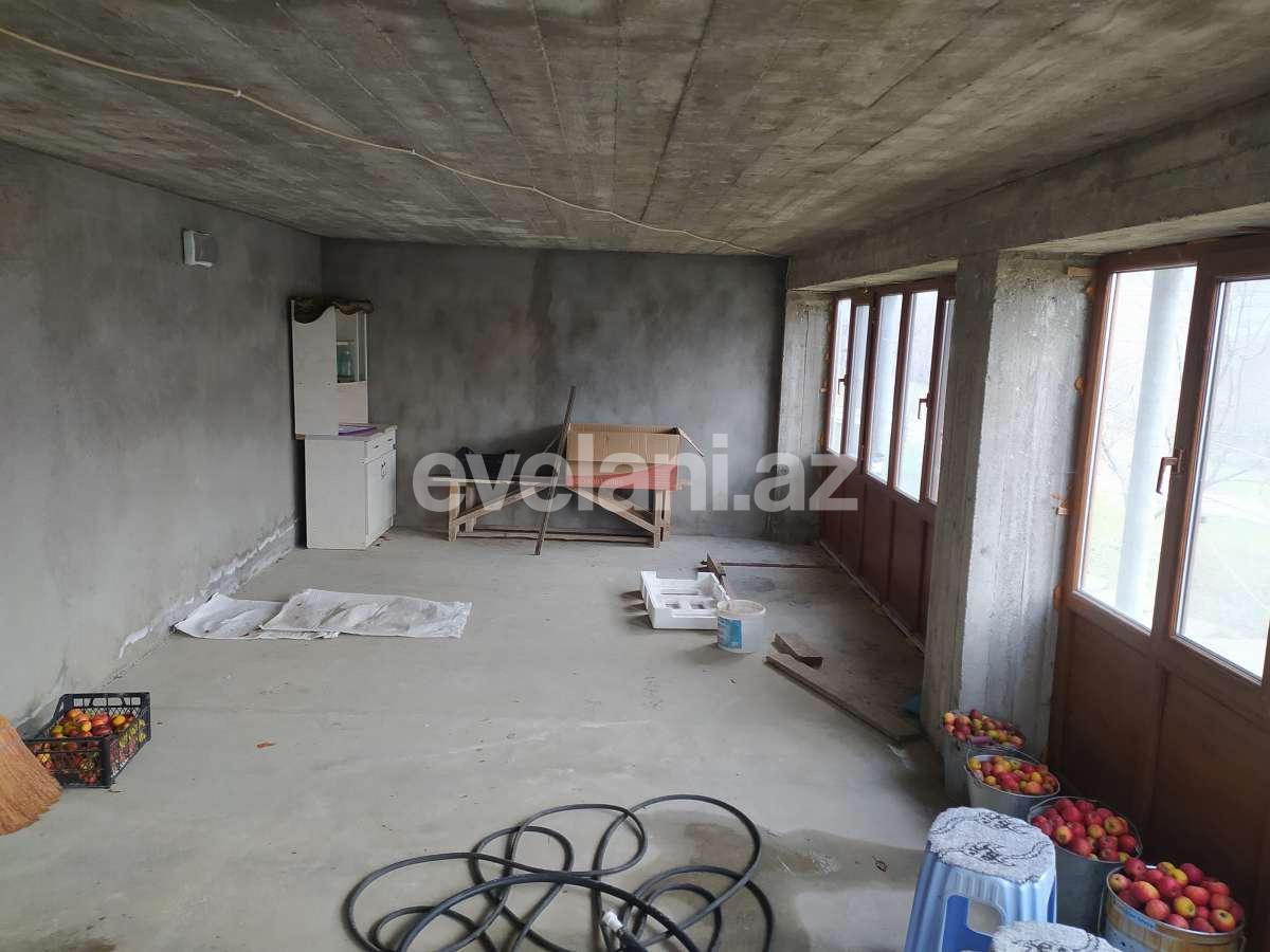 Satılır, həyət evi / bağ, 4 otaqlı, 180 m², Quba