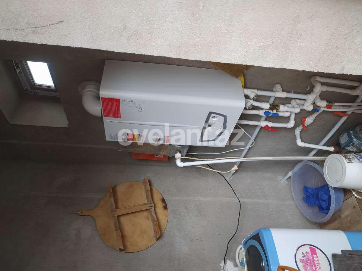 Satılır, həyət evi / bağ, 4 otaqlı, 180 m², Quba