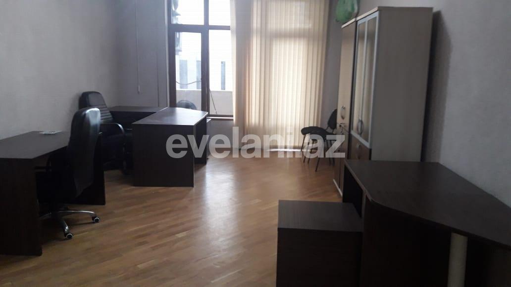 Сдаётся, офис, 3-комнаты, 100 m², Баку, Насиминский r, Шах Исмаил Хатаи m.