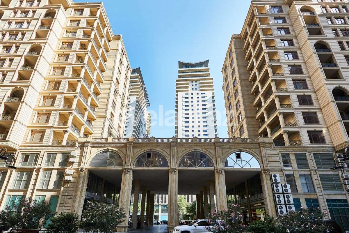 Сдаётся, офис, 3-комнаты, 100 m², Баку, Насиминский r, Шах Исмаил Хатаи m.