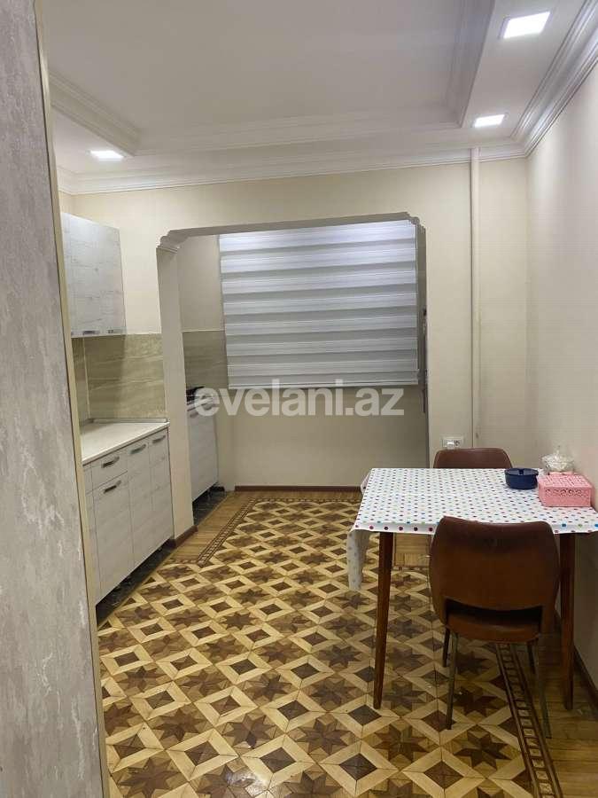 Продаётся, вторичка, 2-комнаты, 60 m², Баку, Бинагадинский r, 7-й микрорайон p, Азадлыг проспекти m.