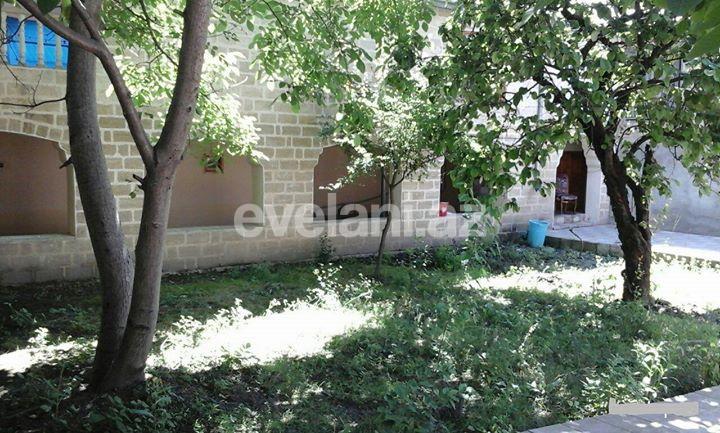 Satılır, həyət evi / bağ, 5 otaqlı, 217.5 m², Şamaxı
