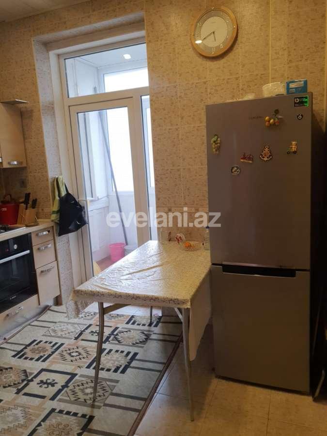 Kirayə verilir, köhnə tikili, 3 otaqlı, 82 m², Bakı, Səbail r, Sahil m.