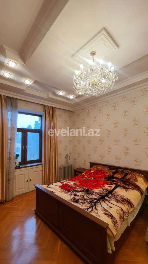 Kirayə verilir, köhnə tikili, 3 otaqlı, 82 m², Bakı, Səbail r, Sahil m.