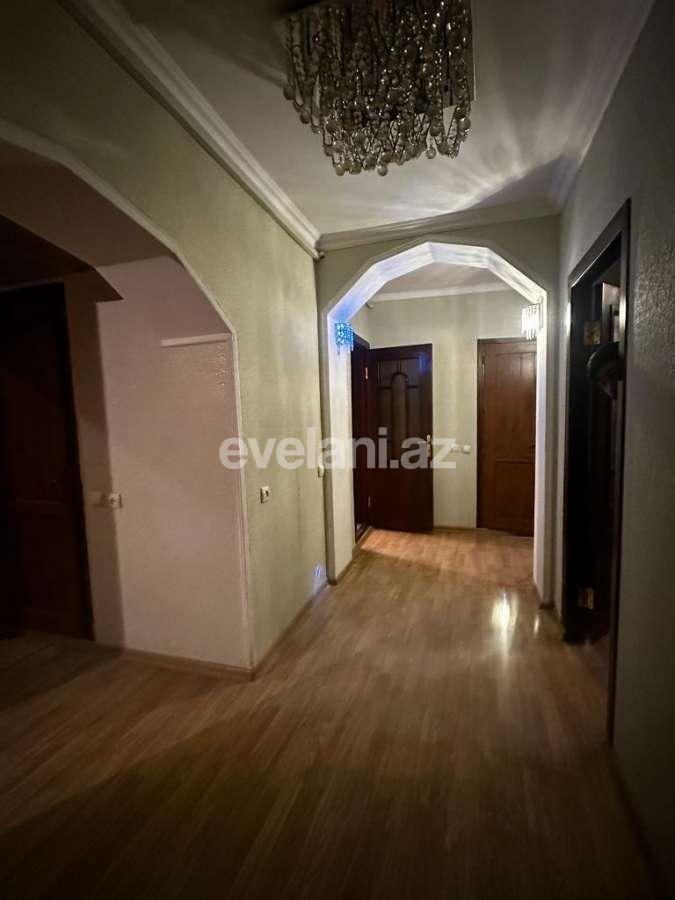Satılır, köhnə tikili, 3 otaqlı, 100 m², Bakı, Sabunçu r, Bakıxanov q, Neftçilər m.