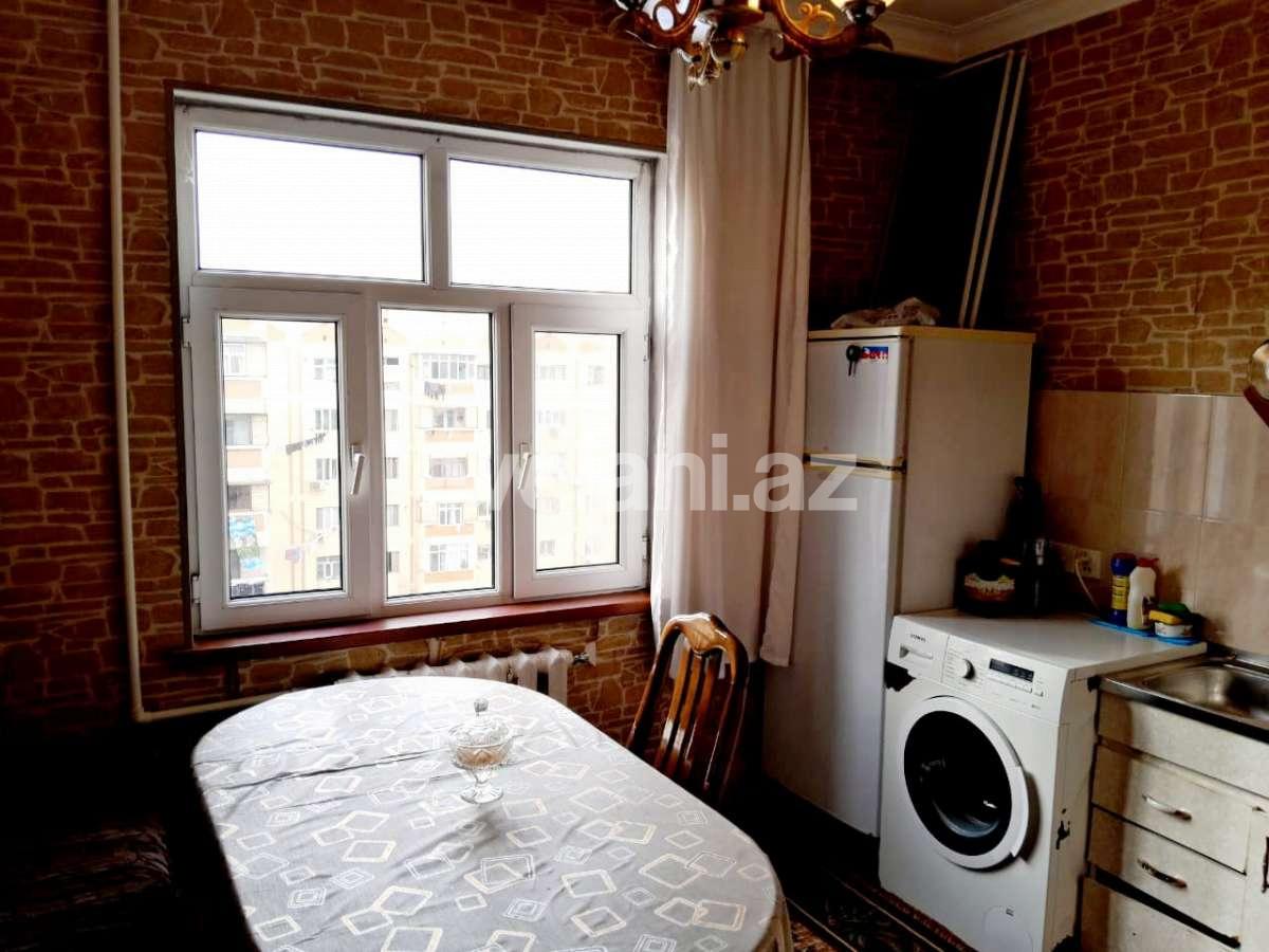 Satılır, köhnə tikili, 5 otaqlı, 114 m², Bakı, Suraxanı r.