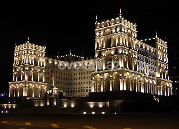 Rent, old building, 3 room, 108 m², Baku, Nasimi r, Sahil m.