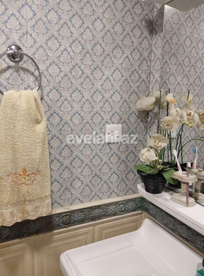 Satılır, köhnə tikili, 2 otaqlı, 58 m², Bakı, Yasamal r, Elmlər Akademiyası m.