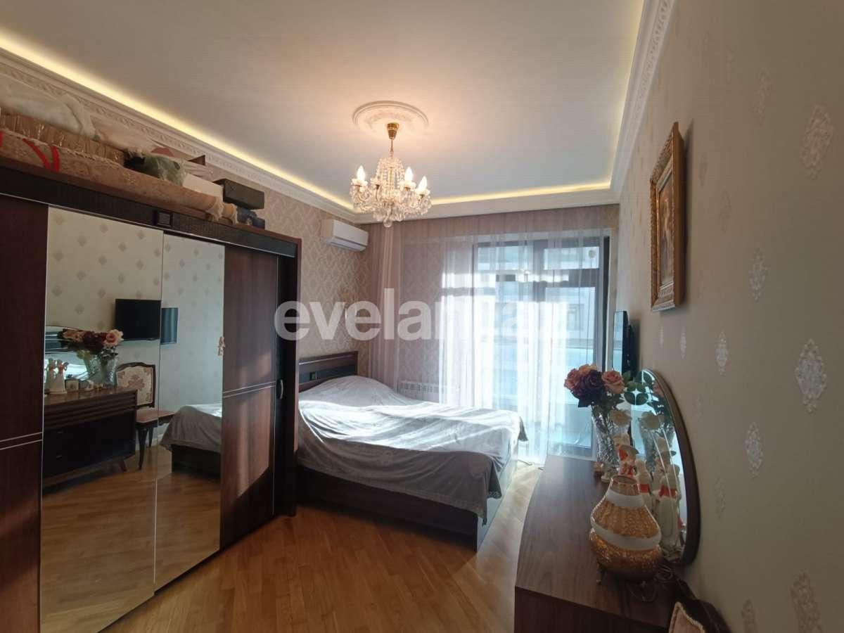 Satılır, yeni tikili, 2 otaqlı, 65 m², Bakı, Yasamal r, 8 Noyabr m.