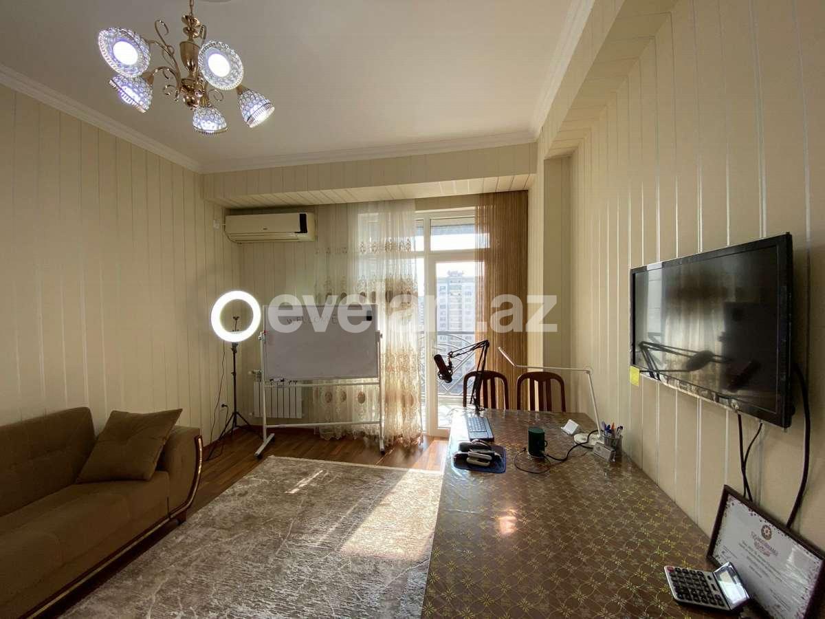 Kirayə verilir, yeni tikili, 2 otaqlı, 70 m², Bakı, Nəsimi r.