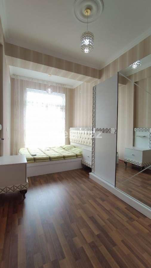 Kirayə verilir, yeni tikili, 2 otaqlı, 70 m², Bakı, Nəsimi r.