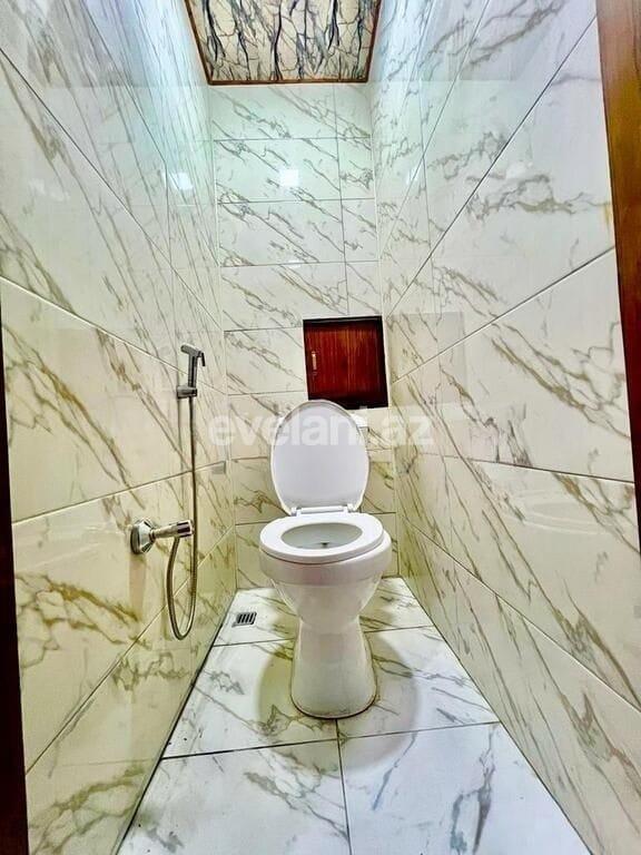 Satılır, köhnə tikili, 2 otaqlı, 60 m², Bakı, Nəsimi r, 4-cü mikrorayon q, Nəsimi m.