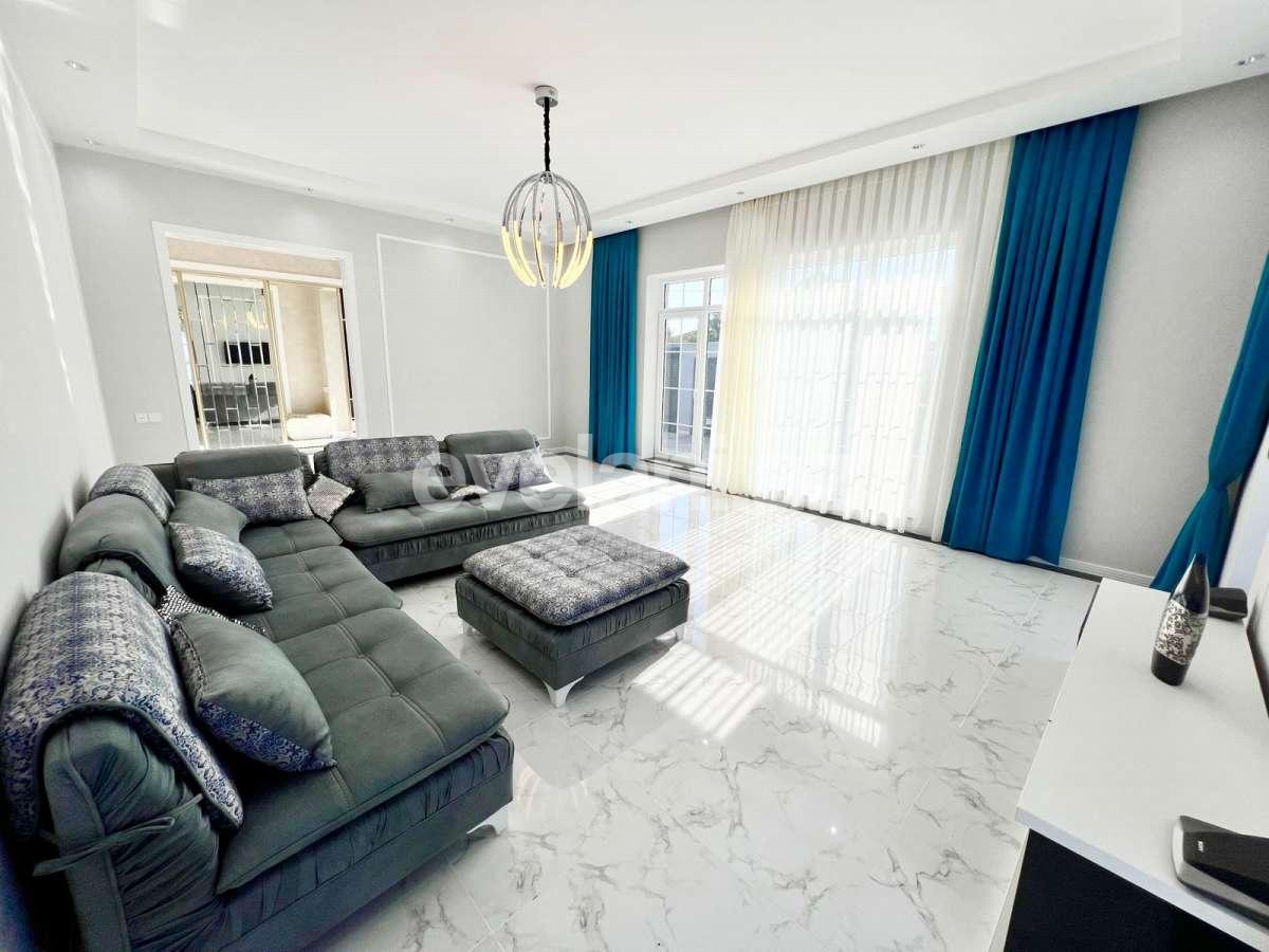 Satılır, villa, 5 otaqlı, 210 m², Bakı, Xəzər r, Mərdəkan q, Koroğlu m.