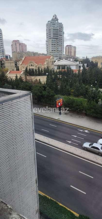 Sale, old building, 3 room, 67 m², Baku, Nasimi r, Nizami m.