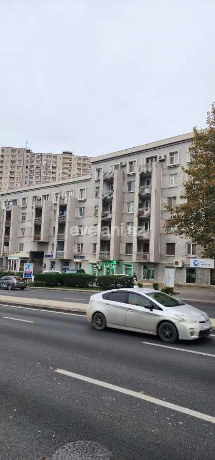 Sale, old building, 3 room, 67 m², Baku, Nasimi r, Nizami m.