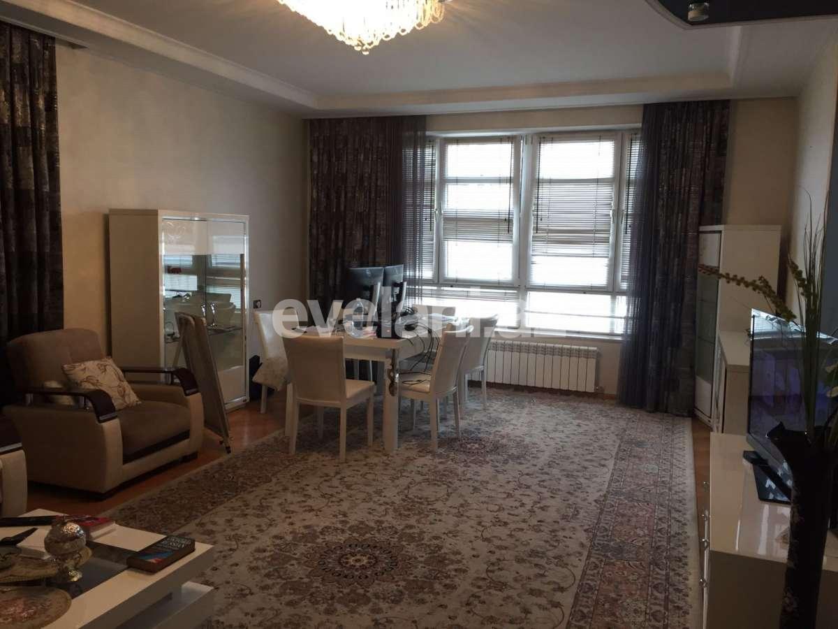 Kirayə verilir, yeni tikili, 3 otaqlı, 150 m², Bakı, Xətai r, Şah İsmayıl Xətai m.