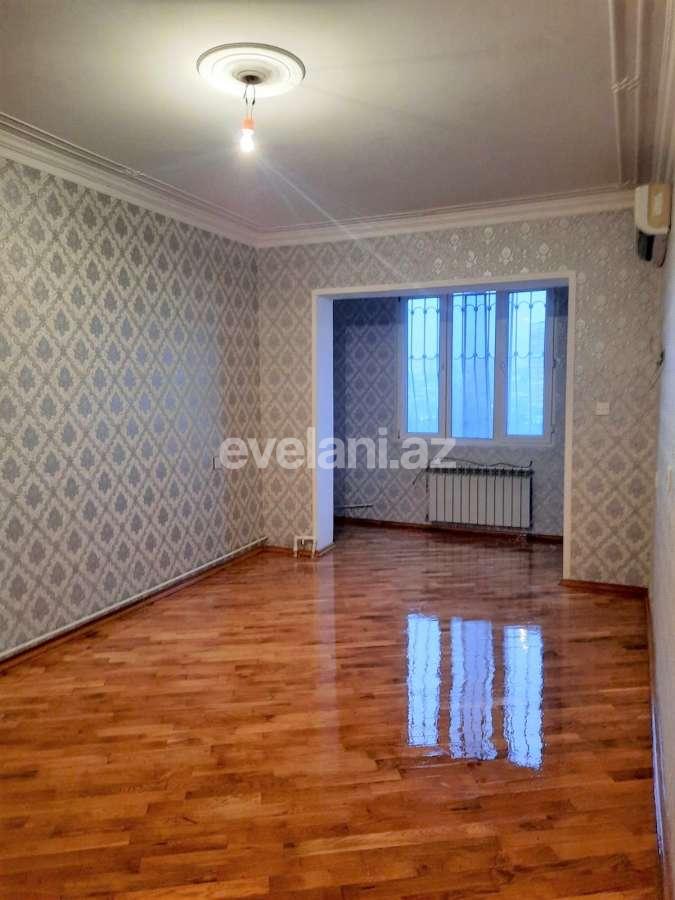 Satılır, köhnə tikili, 3 otaqlı, 90 m², Bakı, Binəqədi r, 6-cı mikrorayon q, Azadlıq prospekti m.