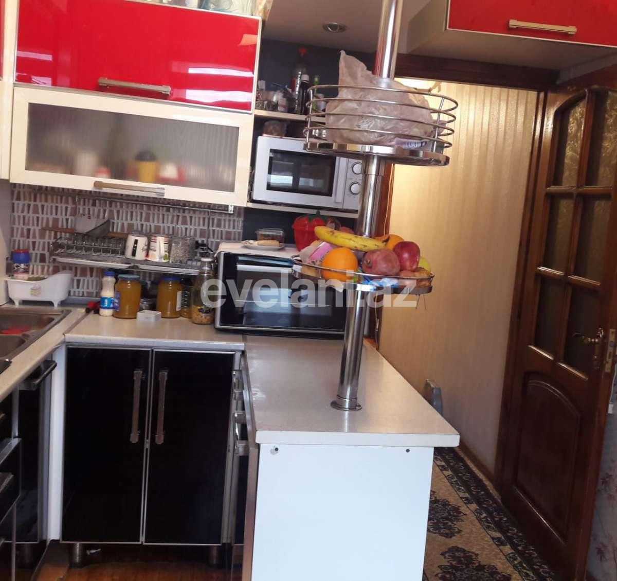 Satılır, köhnə tikili, 2 otaqlı, 40 m², Bakı, Sabunçu r, Bakıxanov q.
