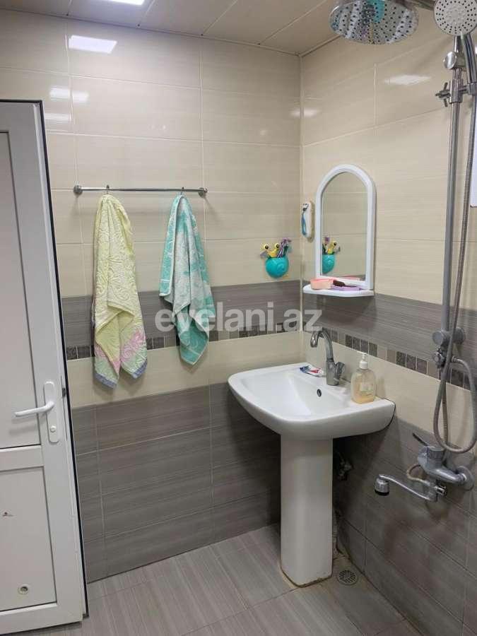 Satılır, köhnə tikili, 2 otaqlı, 49.97 m², Bakı, Binəqədi r, Memar Əcəmi m.