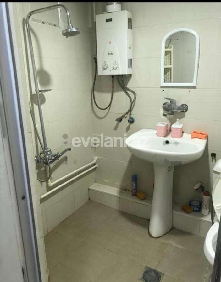 Rent, old building, 1 room, 40 m², Baku, Nizami r, Gara Garayev m.