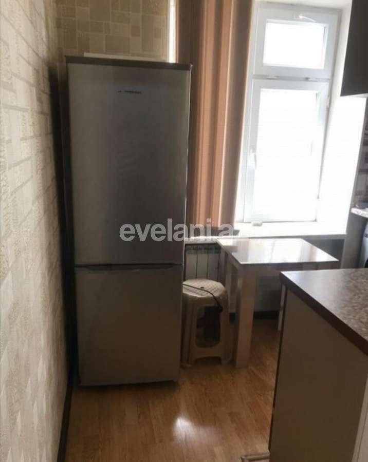 Rent, old building, 1 room, 40 m², Baku, Nizami r, Gara Garayev m.